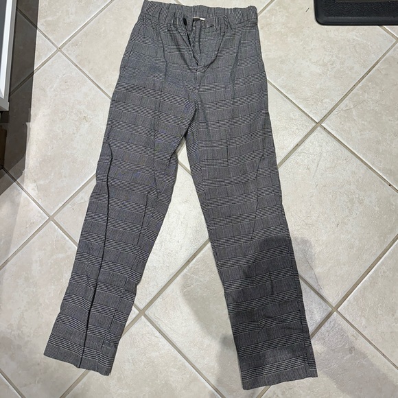 Brandy Melville Tilden Checkered Pants - Picture 2 of 8